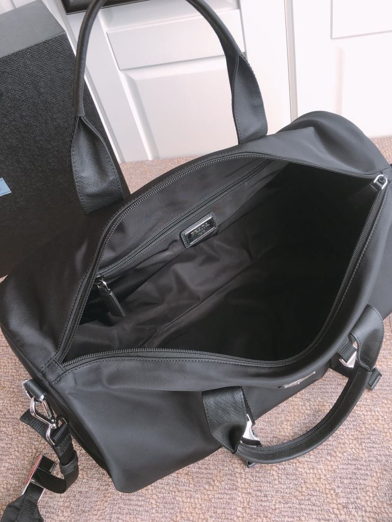 Pra*a travel bags